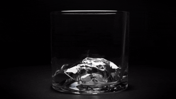 Mont-Blanc_whiskey_glass_without_drink-2